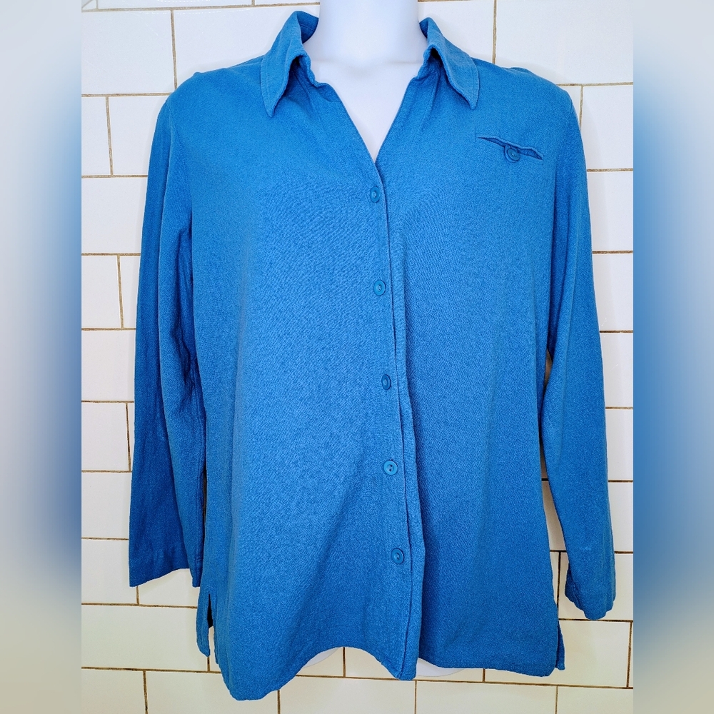Chico's Size 3 (XL/16) 100% Cotton Blue Button Up Roll Tab Sleeve Shirt
